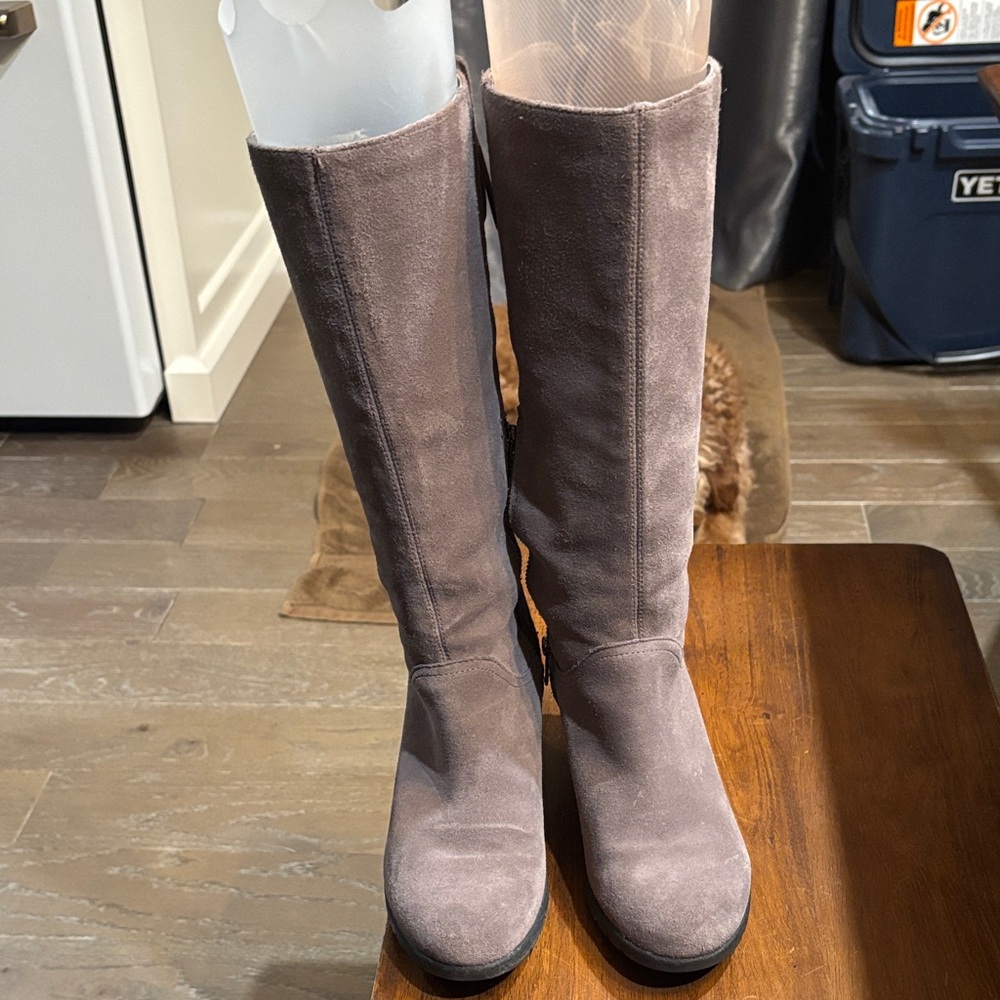 UGG Women's Taupe Suede Wedge Boots - Picture 6 of 15